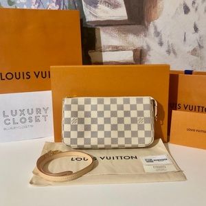 SOLD❌ NEW Louis Vuitton Pochette Accessoires
